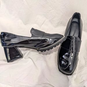 🌹❗2/$25 Bundle Discount❗Block heel - black gloss (37)